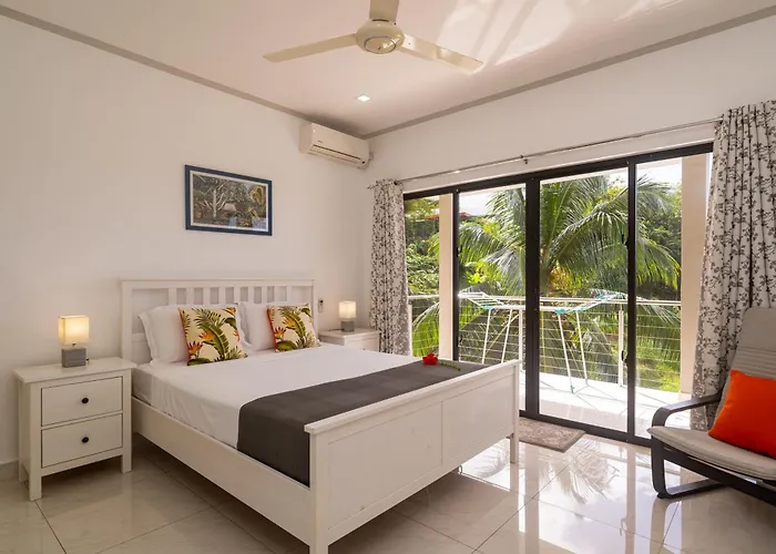 East Horizon Self Catering Au Cap (Mahe)