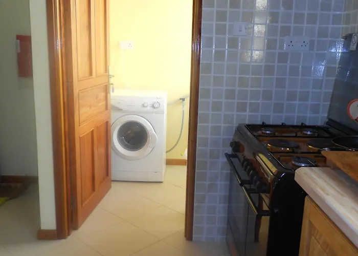 East Horizon Self Catering *
